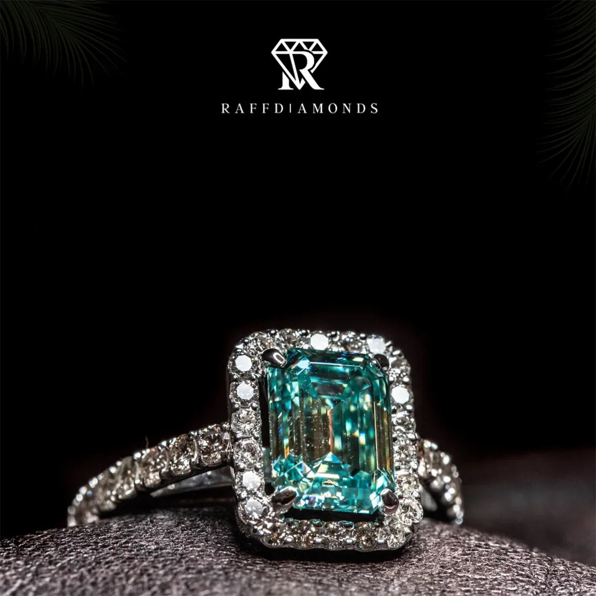 Lab-Grown vs. Natural Diamonds: How to Choose the Right Diamond for You